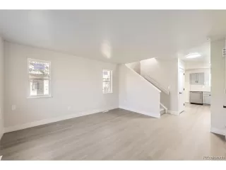 Photo #3: 8314581 Listing