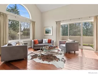 Photo #4: 8316976 Listing