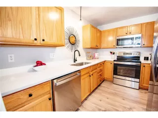 Photo #4: 8324291 Listing