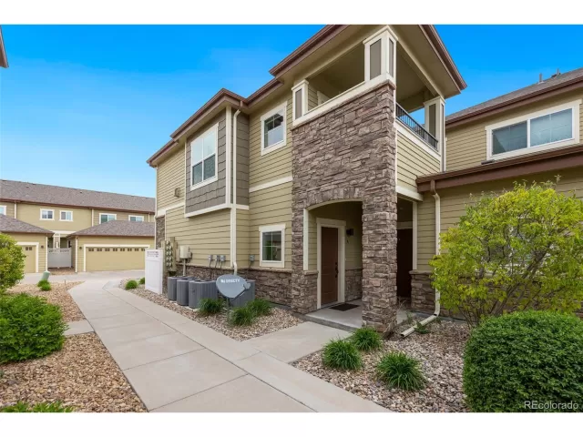 MLS: 8327574 Condo For Sale