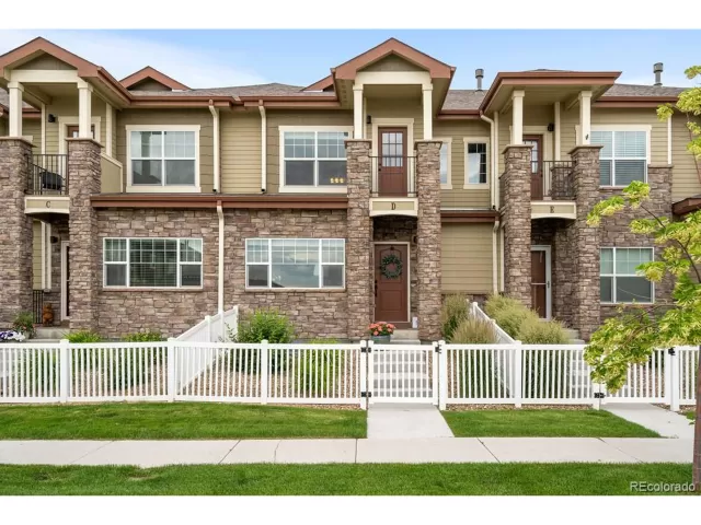 MLS: 8337961 Condo For Sale