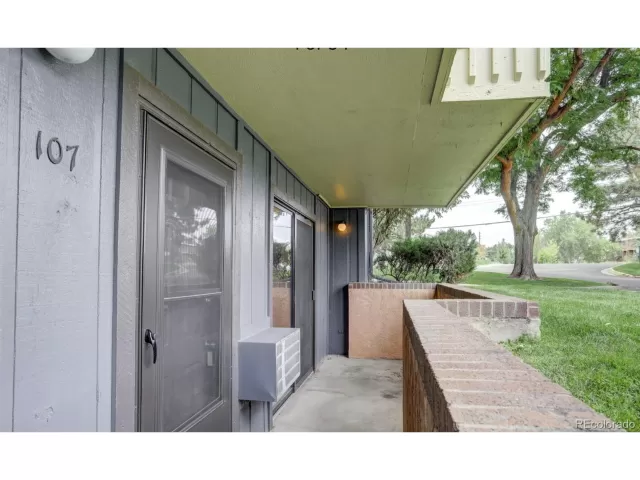 MLS: 8346913 Condo For Sale