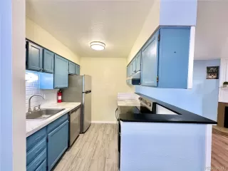 Photo #6: 8346913 Listing