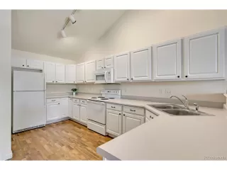 Photo #2: 8350028 Listing