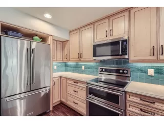 Photo #5: 8374106 Listing 