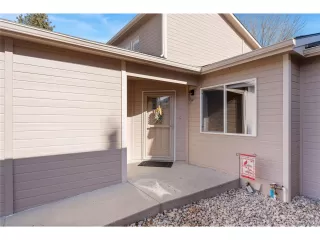 Photo #2: 8409093 Listing