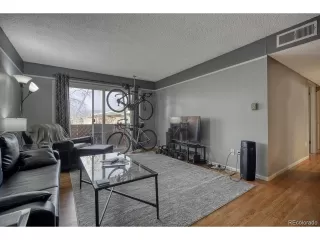 Photo #2: 8413454 Listing