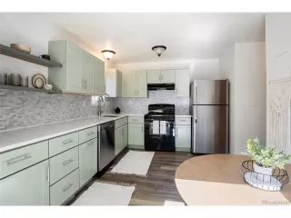 Photo #5: 8415208 Listing 