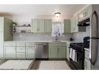 Photo #6: 8415208 Listing 