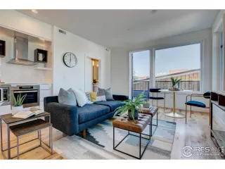 Photo #6: 843176 Listing