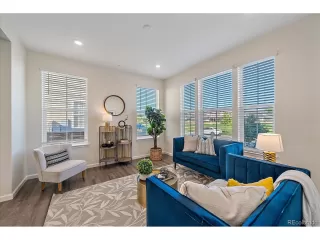 Photo #3: 8445087 Listing