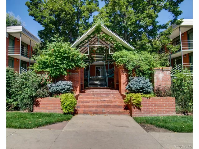 MLS: 8454313 Condo For Sale