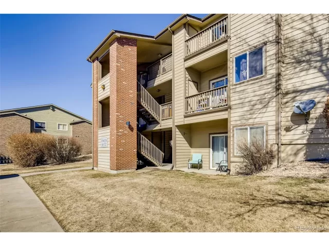 MLS: 8476775 Condo For Sale