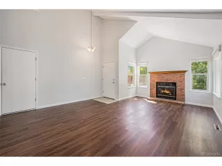 Photo #2: 8495631 Listing