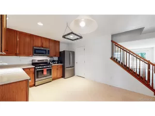 Photo #5: 8498151 Listing