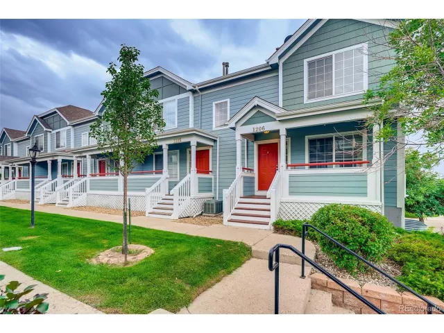 MLS: 8500109 Condo For Sale