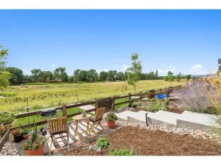 Photo #5: 8505786 Listing