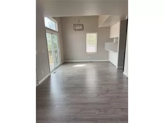 Photo #3: 8520126 Listing