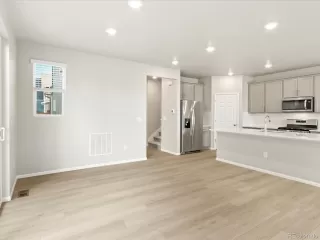 Photo #3: 8522658 Listing