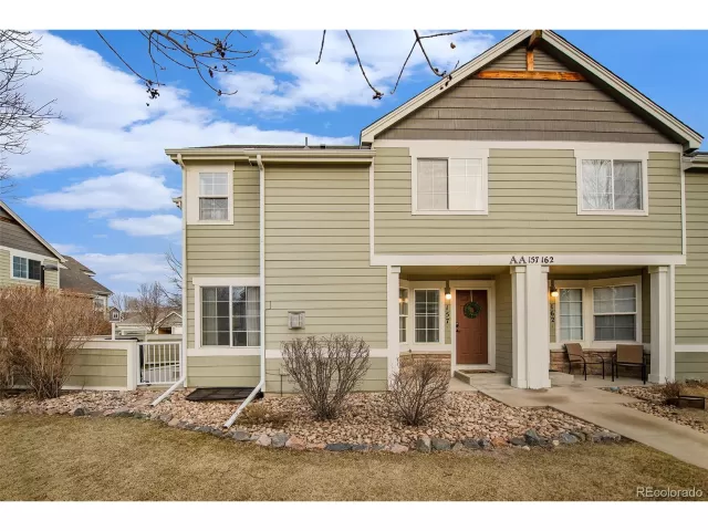 MLS: 8524800 Condo For Sale