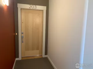 Photo #4: 853822 Listing