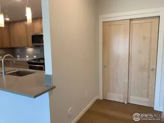 Photo #5: 853822 Listing