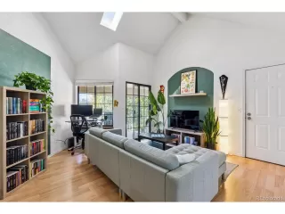 Photo #3: 8548040 Listing 