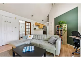 Photo #6: 8548040 Listing 