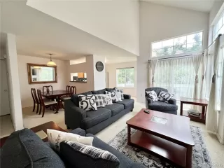 Photo #6: 8579025 Listing