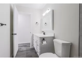 Photo #6: 8580933 Listing