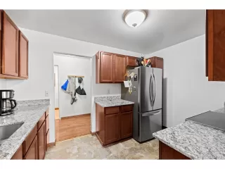 Photo #4: 8588490 Listing 