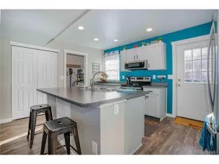 Photo #6: 8610900 Listing