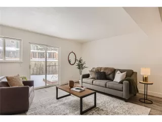 Photo #3: 8617083 Listing