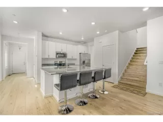 Photo #4: 8625108 Listing 