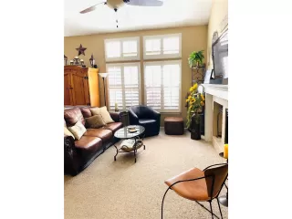 Photo #5: 8632032 Listing