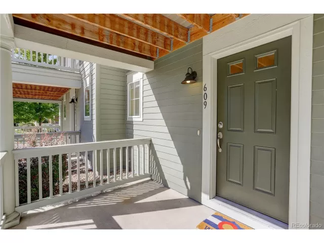 MLS: 8633365 Condo For Sale