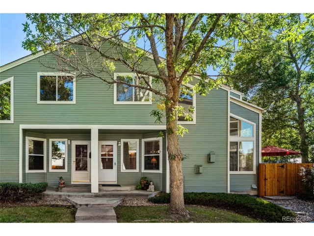 MLS: 8643595 Condo For Sale