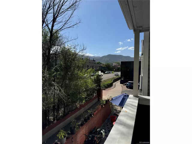 MLS: 8646025 Condo For Sale