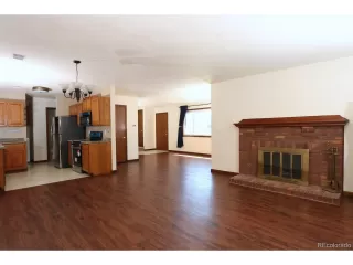 Photo #2: 8651199 Listing