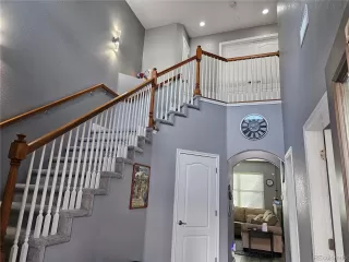 Photo #5: 8676816 Listing