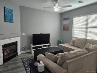 Photo #6: 8676816 Listing