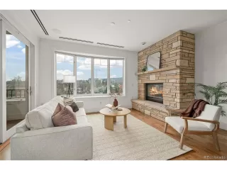 Photo #1: 8679662 Listing