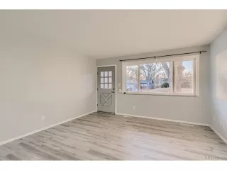 Photo #2: 8691742 Listing