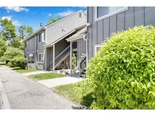 Photo #2: 8711045 Listing