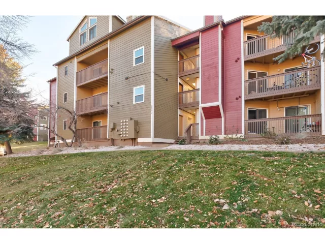 MLS: 8716415 Condo For Sale