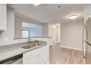 Photo #5: 8716415 Listing