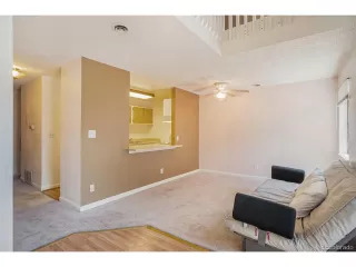 Photo #4: 8718481 Listing