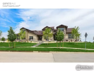 Photo #4: 872957 Listing