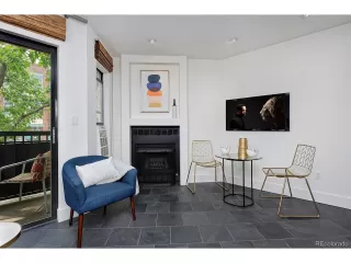 Photo #6: 8741697 Listing