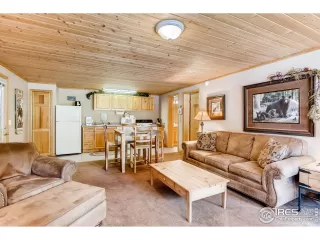 Photo #3: 875105 Listing